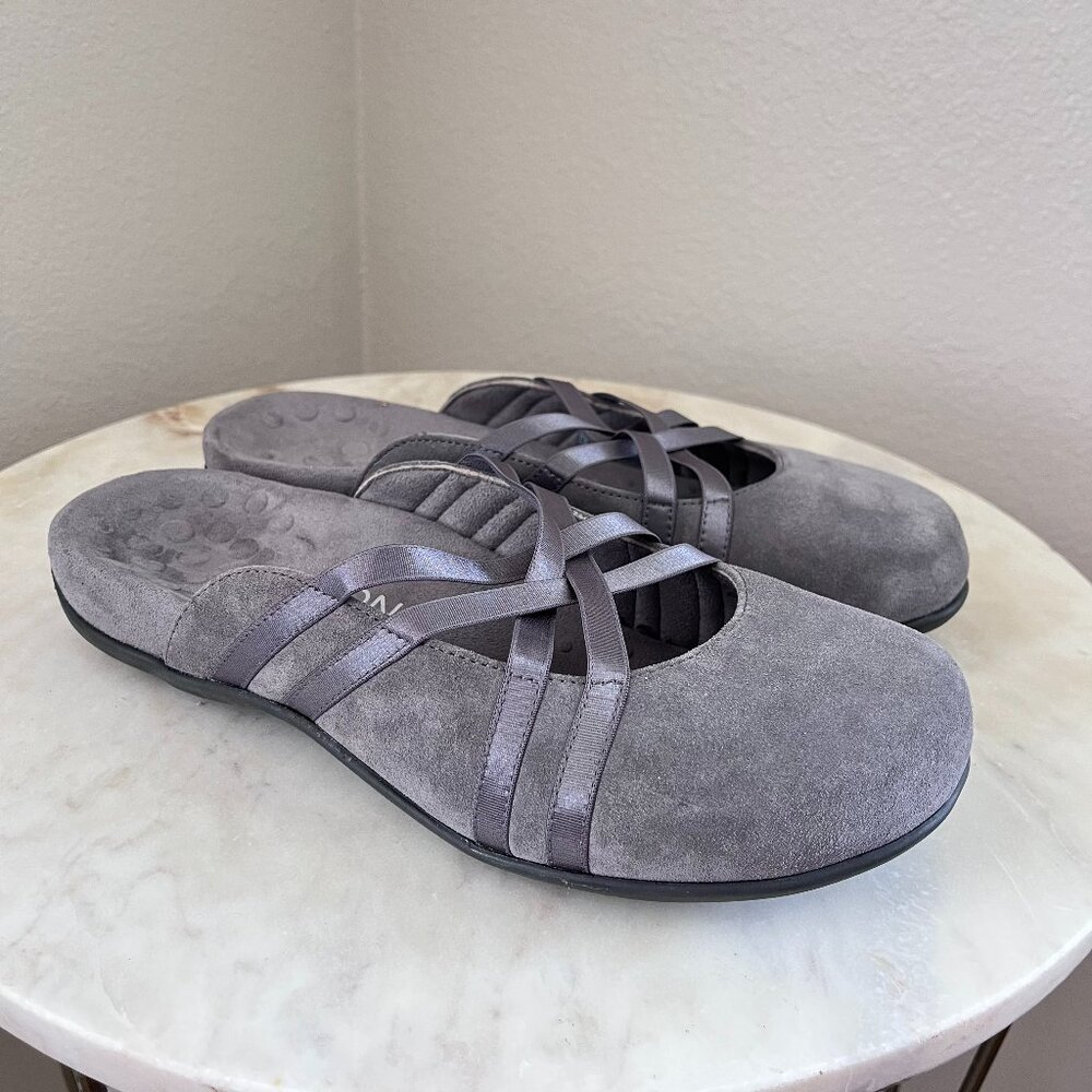 Vionic Claire Mules Size 9 Women's Gray Strappy Slip On Flats Suede Leather